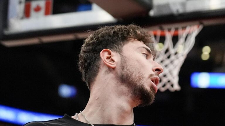 Alperen Şengün 16 sayı kaydetti; Houston Rockets seriyi eşitledi!