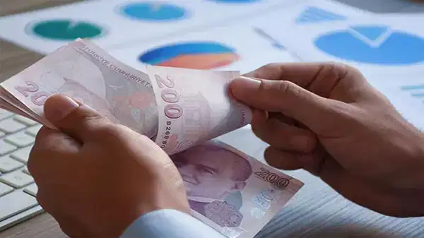 Kamu çalışanlarının maaşları ne kadar olacak? İşte masadaki üç senaryo!